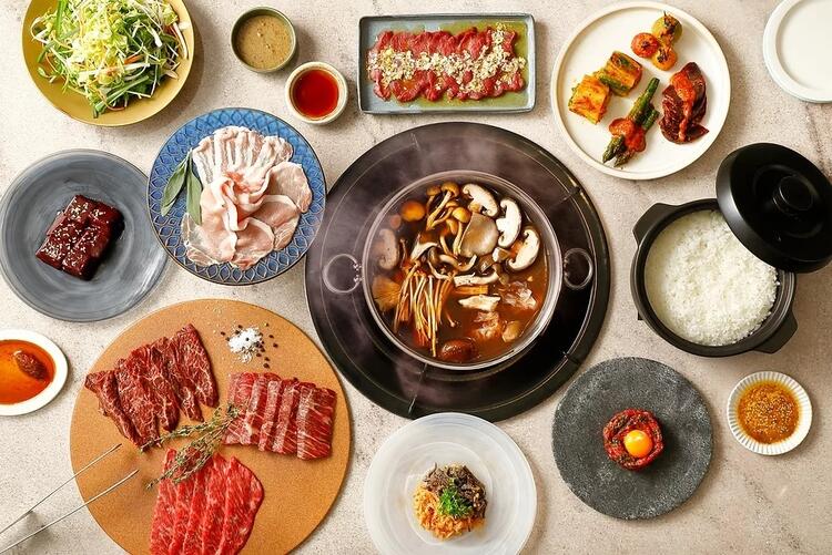 カラダ喜ぶ焼肉と鍋がテーマ!