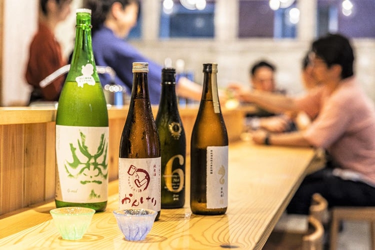 日本酒も豊富でしっぽりと!