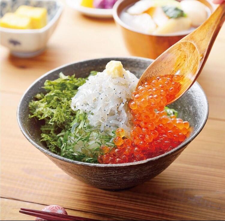 生しらすといくらの宝石御膳