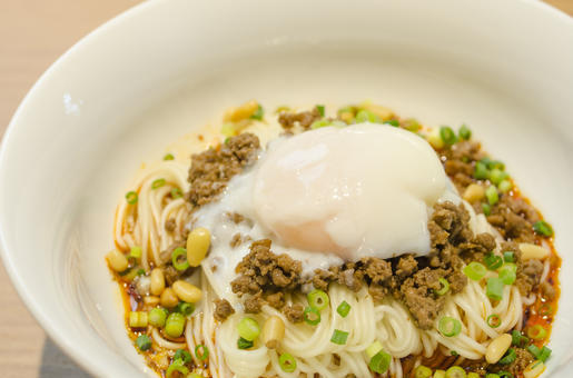 元祖 汁なし担々麺