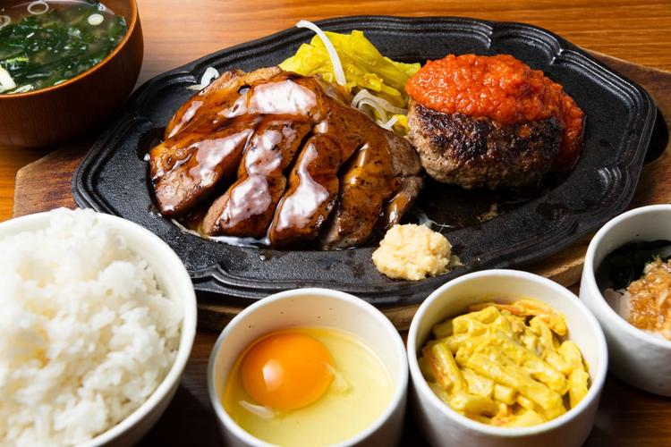 ハンバーグは飲み物。池袋店