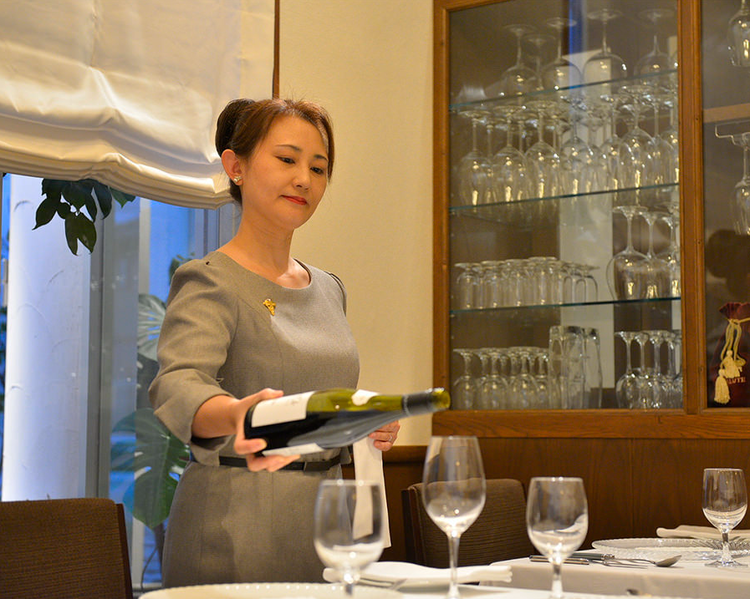 Bistro 東進堂