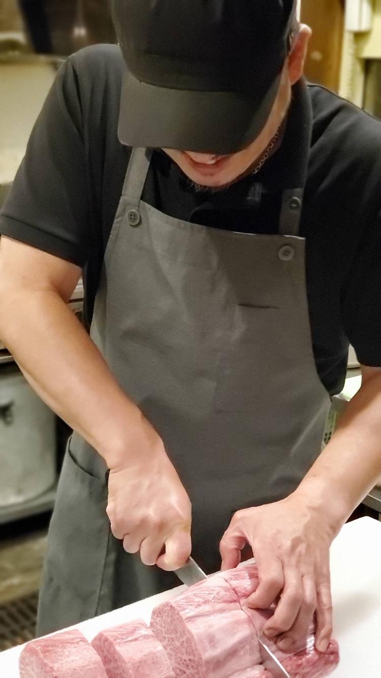 極上を追求するオーセンティック焼肉
