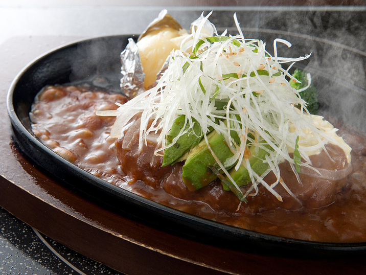 自慢の洋食メニューをご提供◎