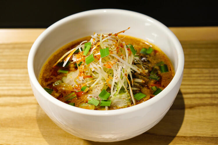 ここでしか食べられない担々麺が自慢