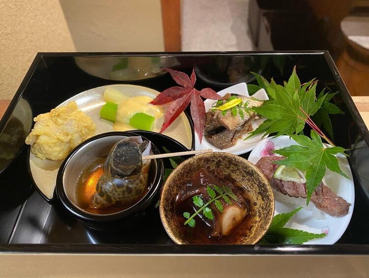 四季折々の食材を活かした料理を提供