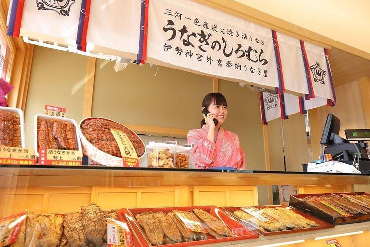 落ち着いた雰囲気の中で働けます◎