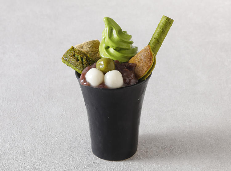 茶寮翠泉の人気商品 翠泉パフェ