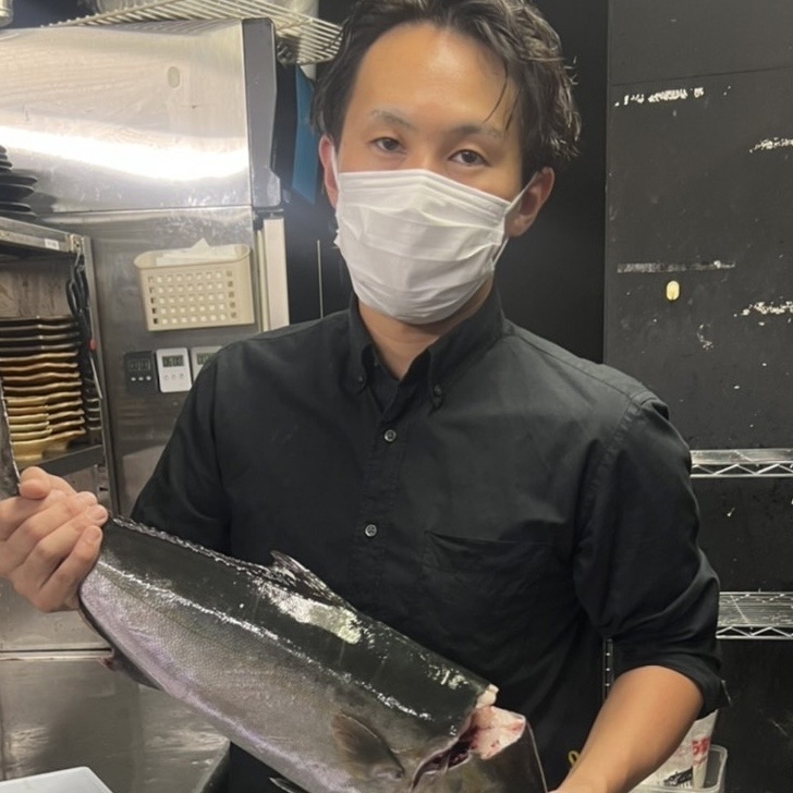 既存店では20~30代スタッフが活躍中♪