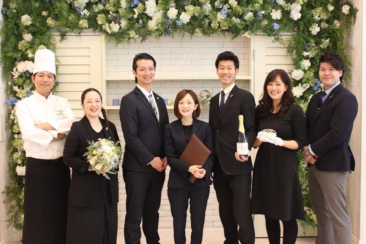 たくさんのプロと共にチームで仕事をします