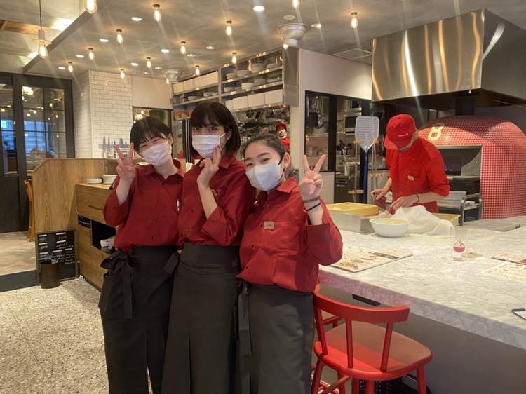ピッツェリアエイト下北沢店