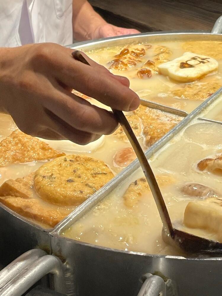 大鍋でじっくり煮込んだ特製おでんは大人気
