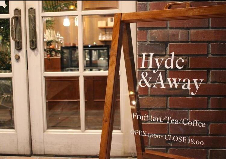 Hyde&Away