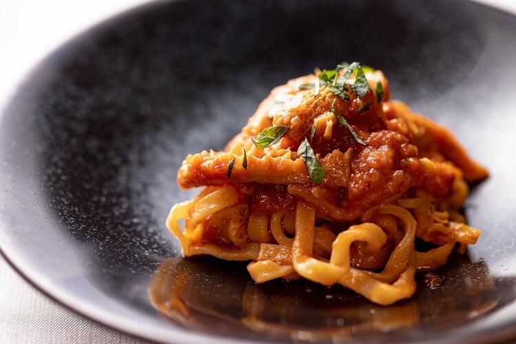 季節の食材をふんだんに使った料理!