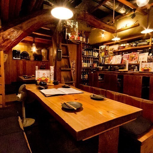 木の暖かみのあるあったか〜いお店◎