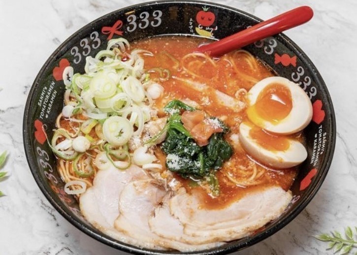 〆のリゾットまで美味しいトマトラーメン★