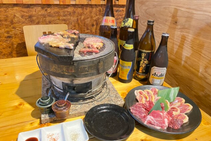 地鶏食堂じん 日赤通り店