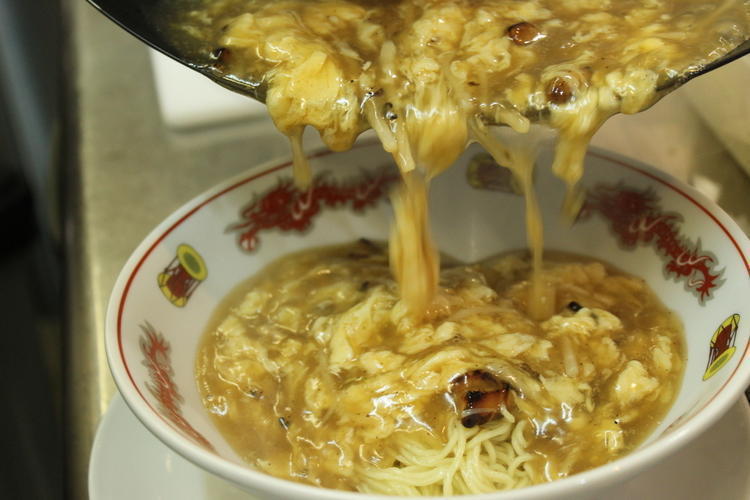 「製麺屋 慶史」の特注細麺