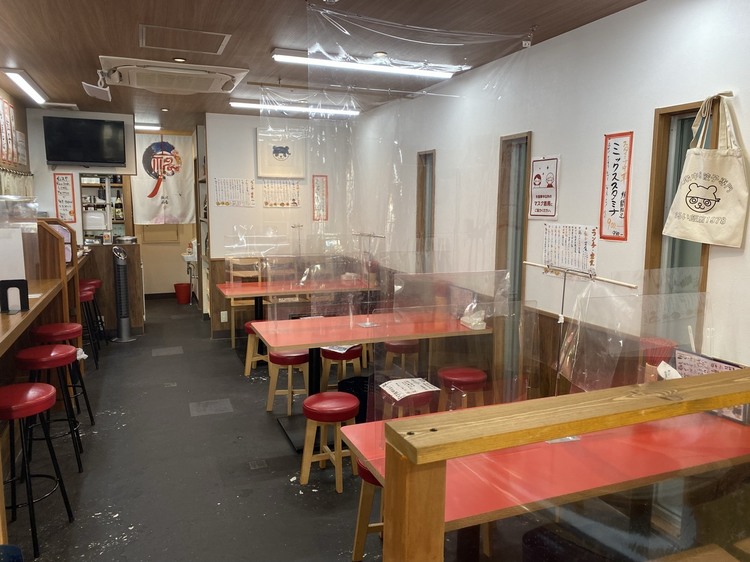 名店の雰囲気が漂う店内◎