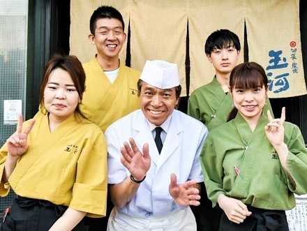 嬉しい!完全週休2日制(月8〜9日休み)