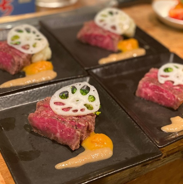 魚だけでなくお肉もあります。