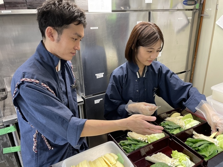 調理・接客どちらも行います。