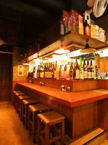 お一人でご来店されるお客様も多数