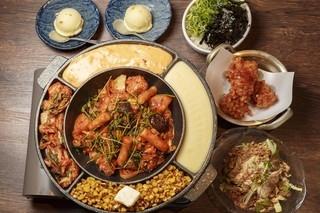 タッカンマリ鍋 梅田 丸鶏屋