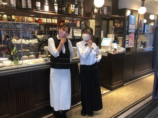 AUX BACCHANALES 博多