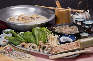 博多水炊きあ・うん舞鶴店