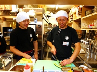 磯丸水産 西新宿1丁目店 鮮魚 浜焼 魚屋の酒場 の求人情報 求人 飲食店 Com