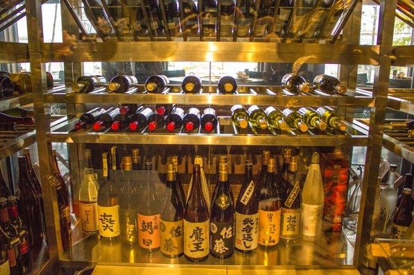 ワインやシャンパン、焼酎、日本酒も充実♪