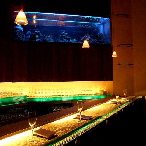Deep Blue 横浜 レストラン バー ラウンジ の求人情報 求人 飲食店 Com
