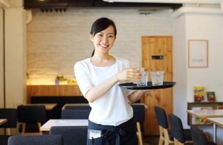 20代スタッフが活躍するお店特集！
