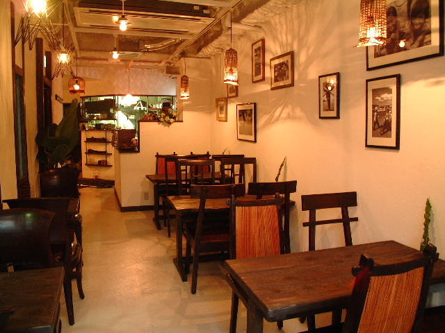 コロニアルキッチン　紺屋町本店の詳細画像1