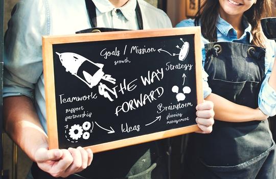 店舗展開計画中の成長企業で働こう♪