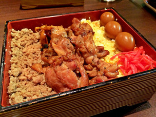 ランチの鶏重