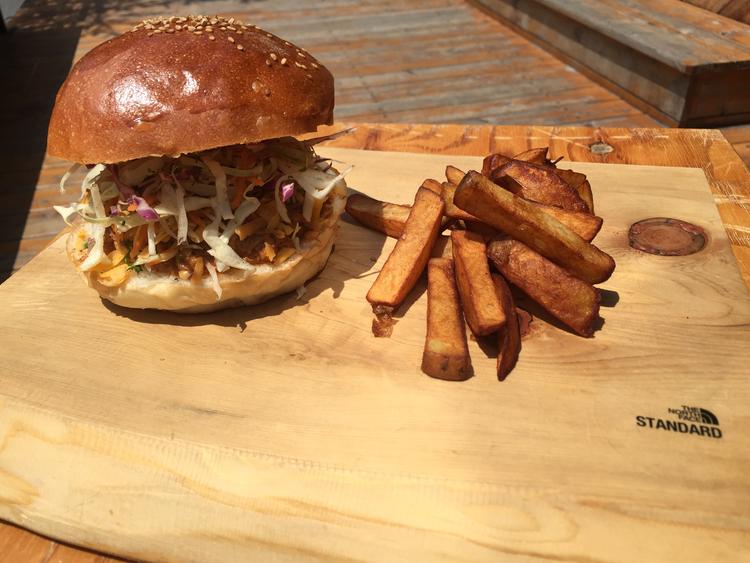 The North Face Standard 二子玉川店 Cafe コーヒースタンド ビール ハンバーガー ブリトー の求人情報 求人 飲食店 Com