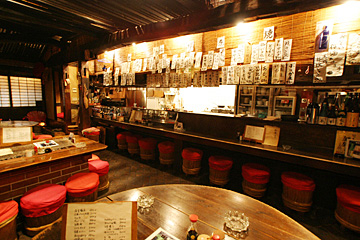 落ち着いた雰囲気の店内です