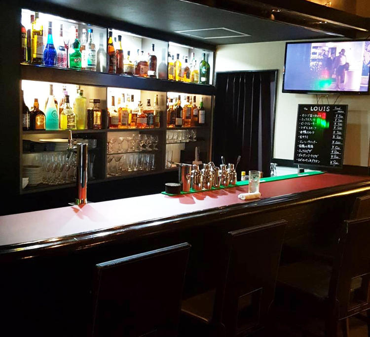 バーテンダー経験者優遇＆初心者も大歓迎！