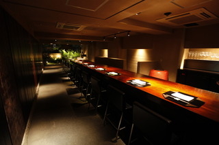 お洒落なカウンター席