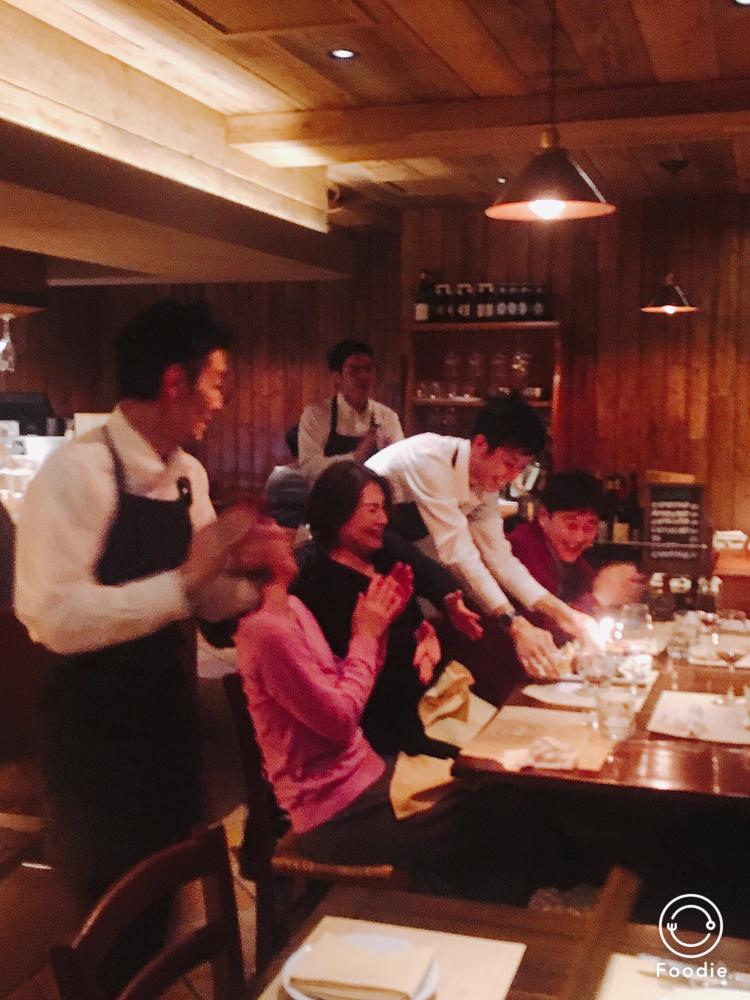 みんなで祝うお客様のバースデー！