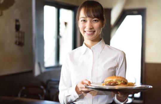 オシャレ空間で働くホールのお仕事！