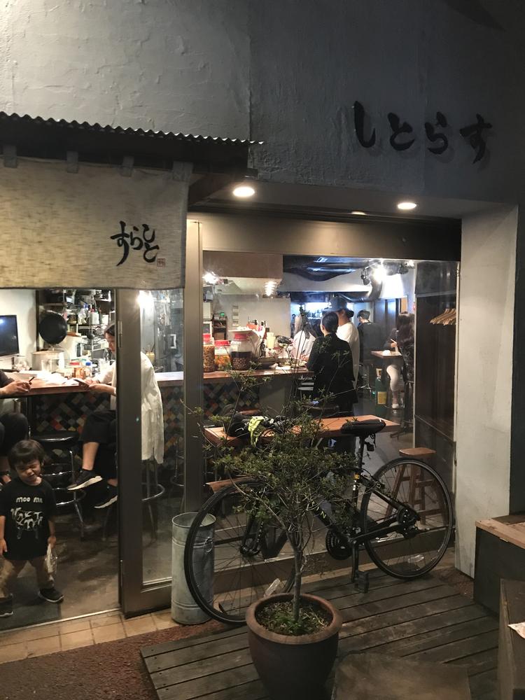 住宅地の中、ひっそりと営業してます