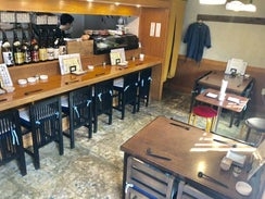 落ち着いた雰囲気のお店！