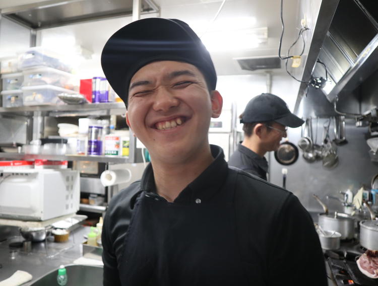 笑顔を忘れずにお仕事してください♪