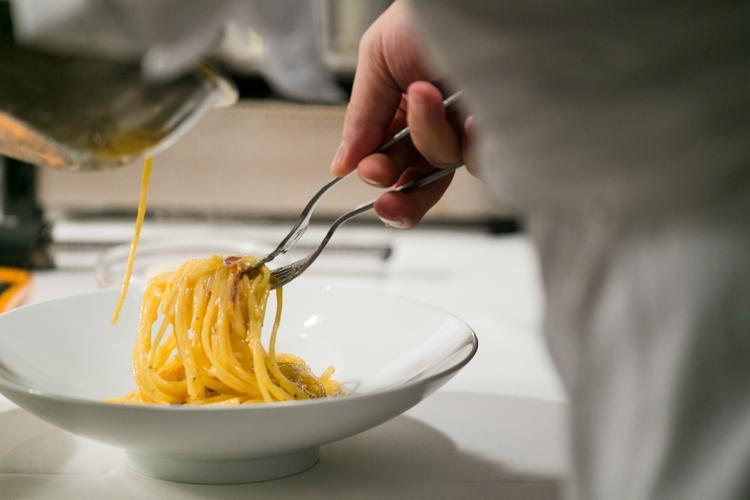 皆様からのご応募お待ちしております