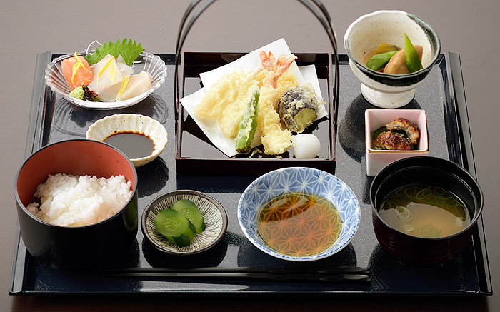 見た目と味にこだわります