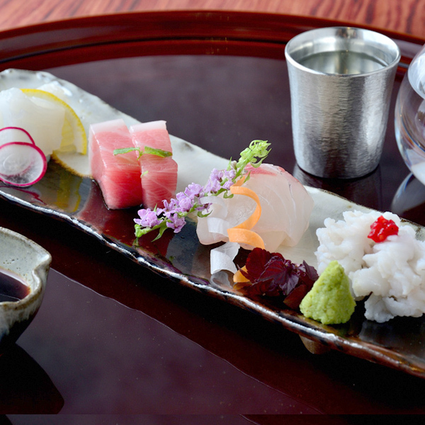 スタッフはみんな仲良しです☆