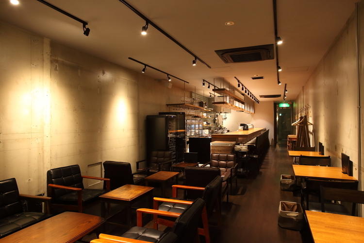 落ち着いた雰囲気の中で働けます◎